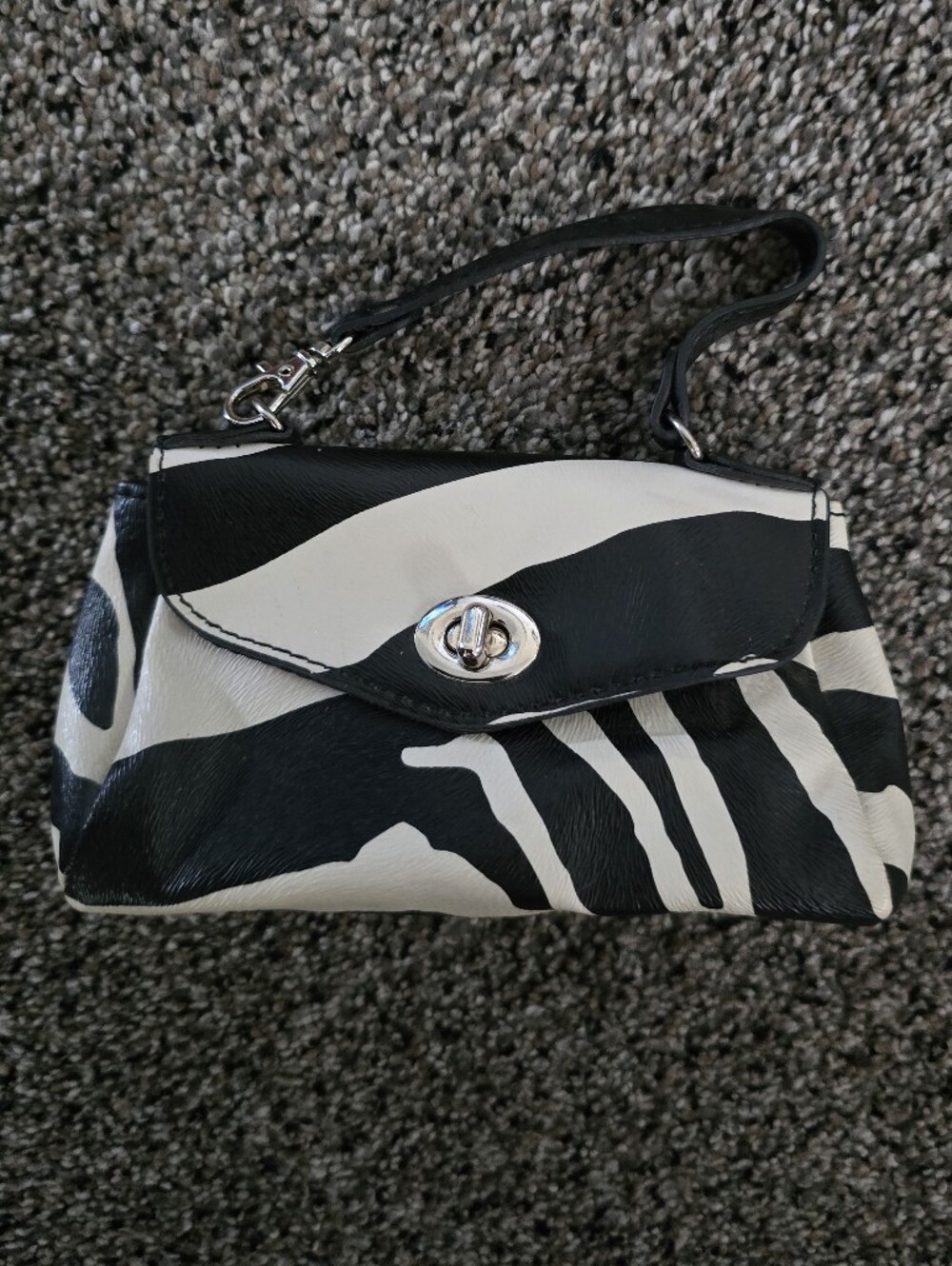 Lori Greiner For Your Ease Only Zebra Print Satchel Mini Purse Y2K #253” NWOT